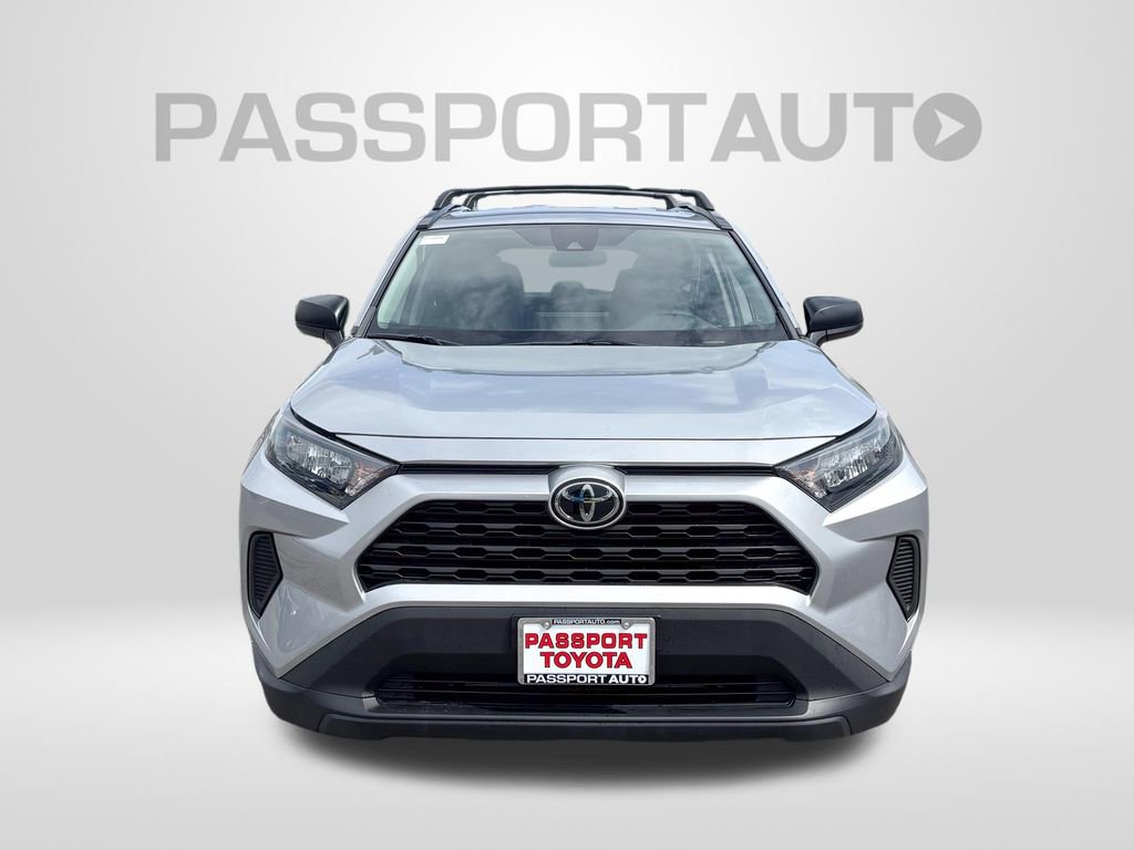 Used 2021 Toyota RAV4 LE AWD/4WD image 12