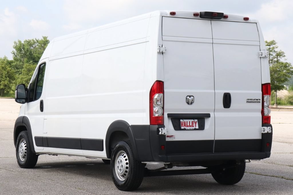 Used 2026 RAM ProMaster 2500 w/ Convenience Group FWD image 7