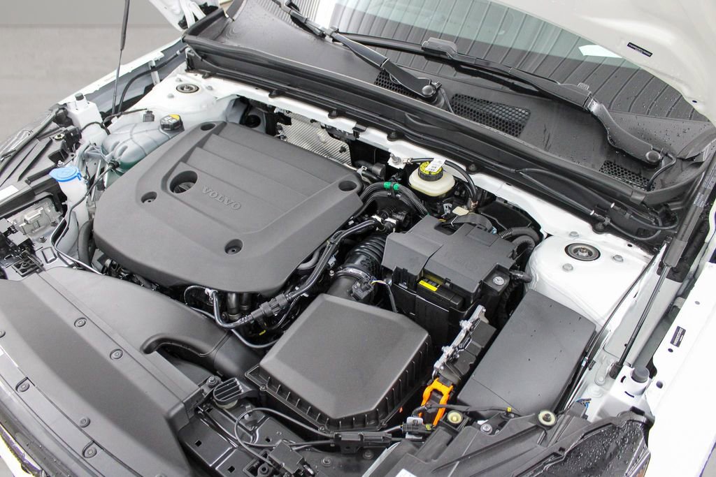 New 2026 Volvo XC40 B4 Plus w/ Protection Package Premier FWD image 12