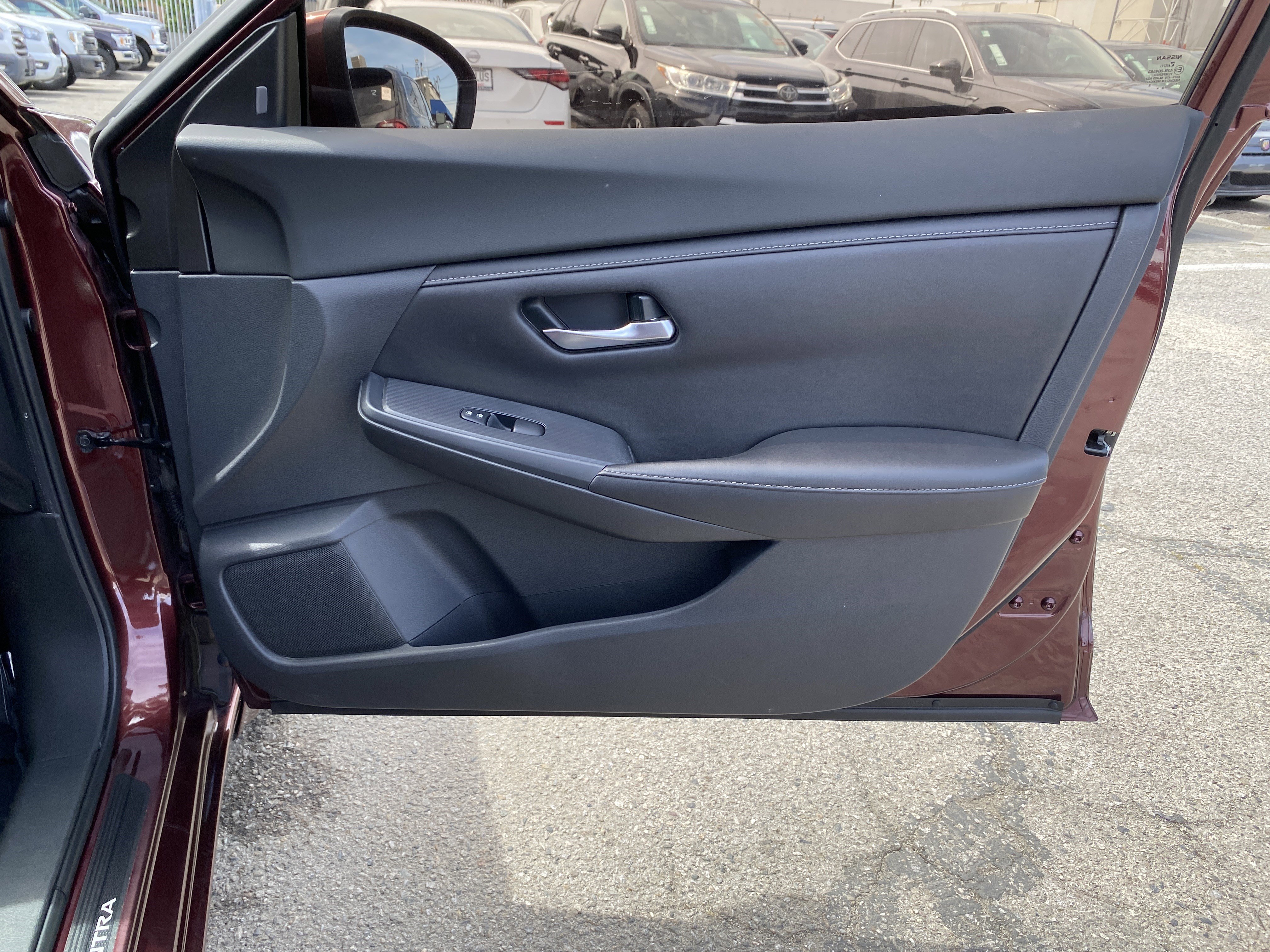 Used 2021 Nissan Sentra SV FWD image 24