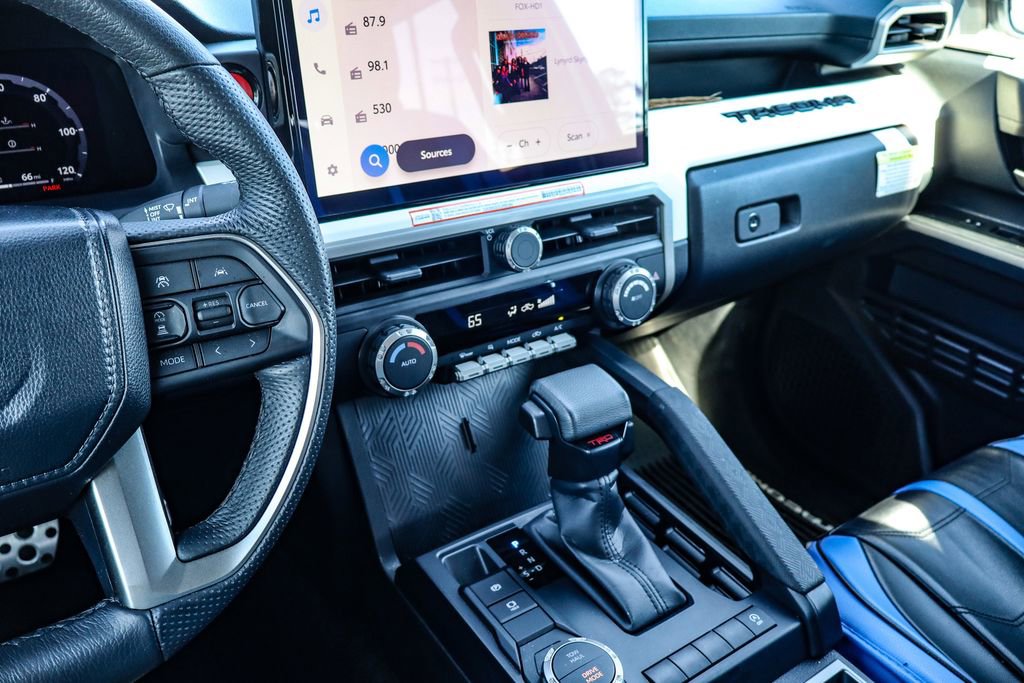 Used 2024 Toyota Tacoma TRD Sport RWD image 28