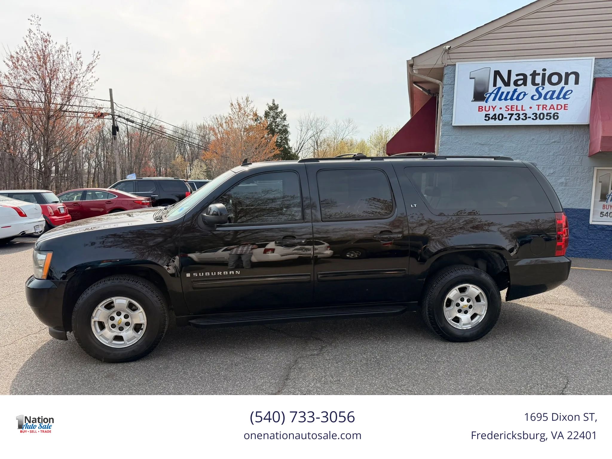 Used 2009 Chevrolet Suburban LT w/ Luxury Package AWD/4WD image 3