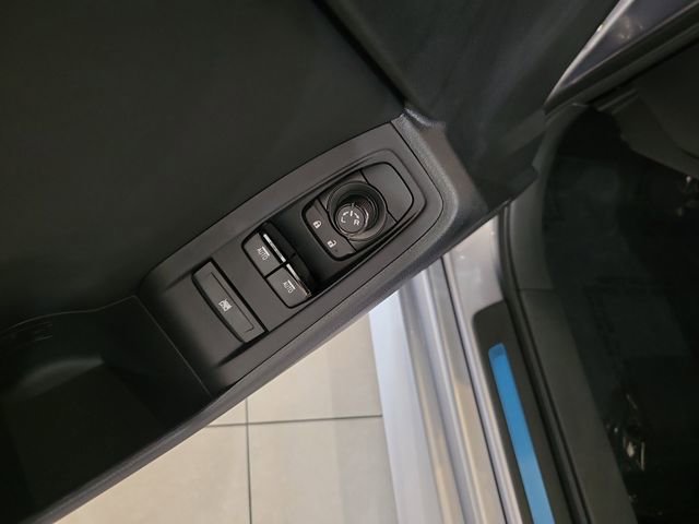 Used 2025 Toyota GR86 Premium image 11