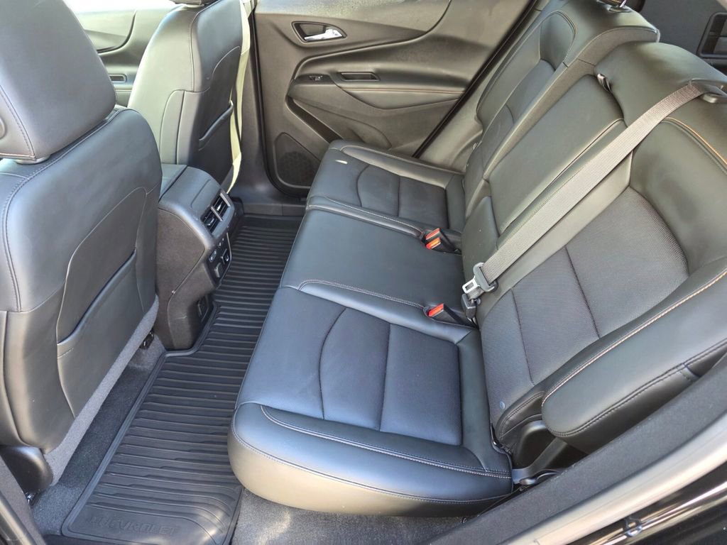 Used 2018 Chevrolet Equinox Premier image 13