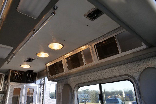 Used 2006 GMC Sierra 3500 SLE w/ Heavy-Duty Power Package image 43