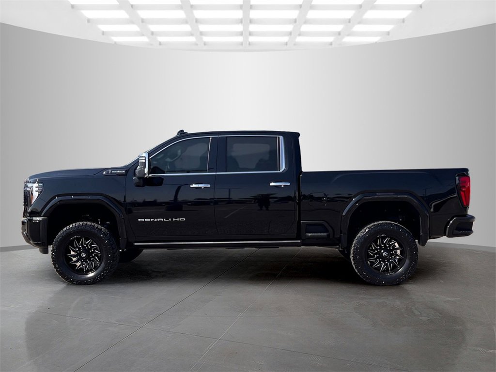 Used 2024 GMC Sierra 3500 Denali Ultimate image 8