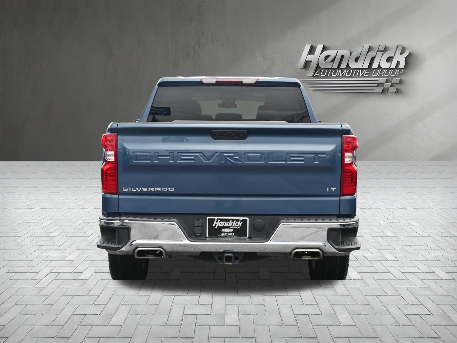Used 2024 Chevrolet Silverado 1500 LT w/ Z71 Off-Road Package AWD/4WD image 9