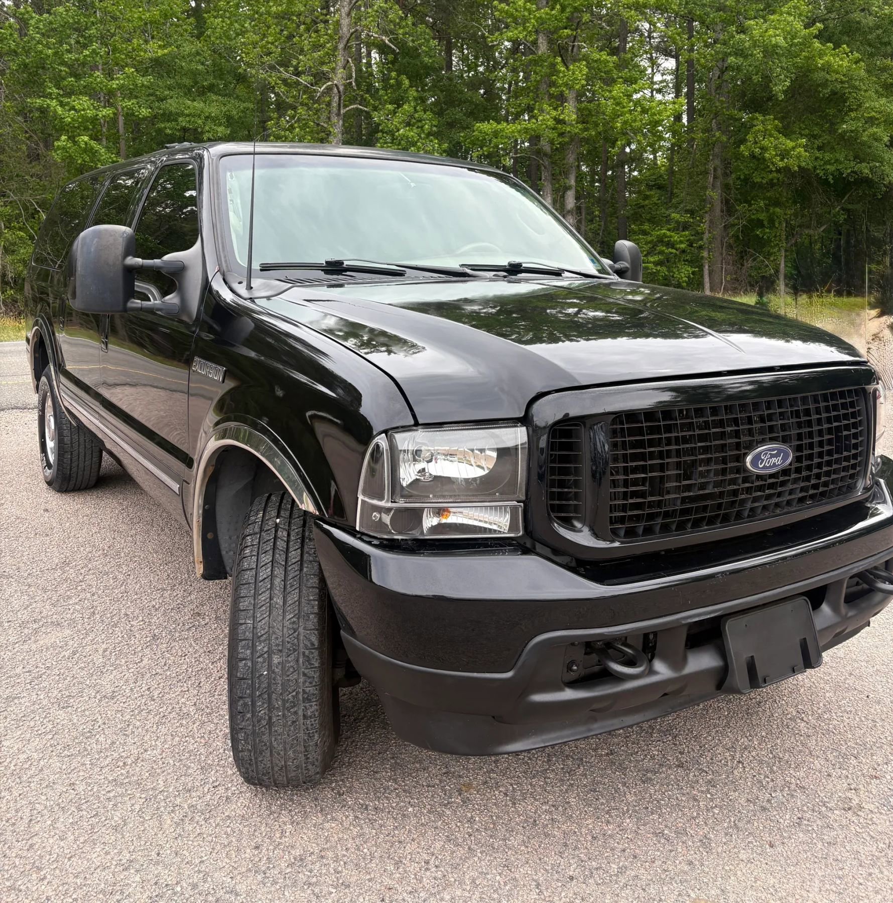 Used 2004 Ford Excursion Limited AWD/4WD image 7