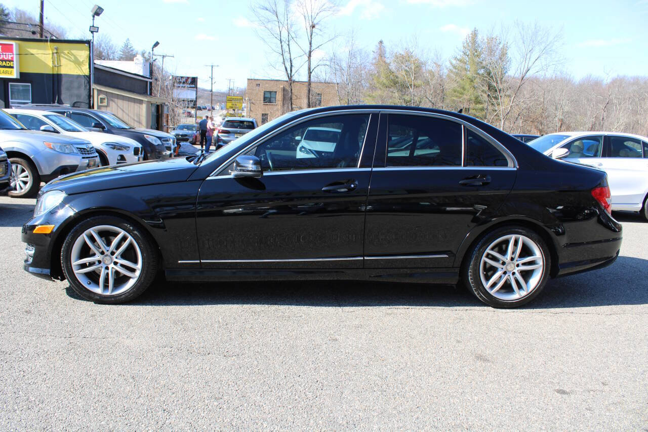 Used 2013 Mercedes-Benz C 250 Sedan image 12