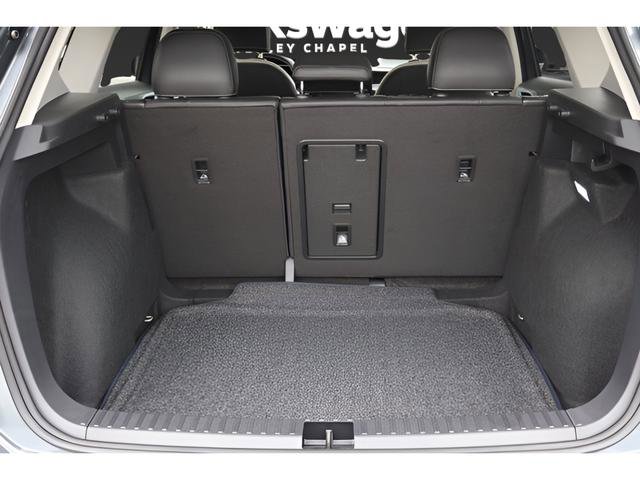 Used 2025 Volkswagen Taos SE FWD image 16