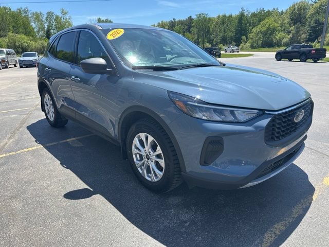 Used 2023 Ford Escape Active AWD/4WD image 8