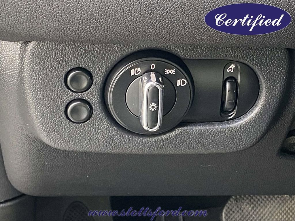 Used 2019 MINI Cooper Clubman S w/ Signature Upholstery Package image 17