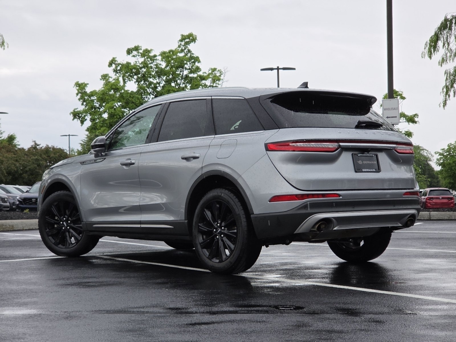 Used 2022 Lincoln Corsair Reserve w/ Elements Package FWD image 20