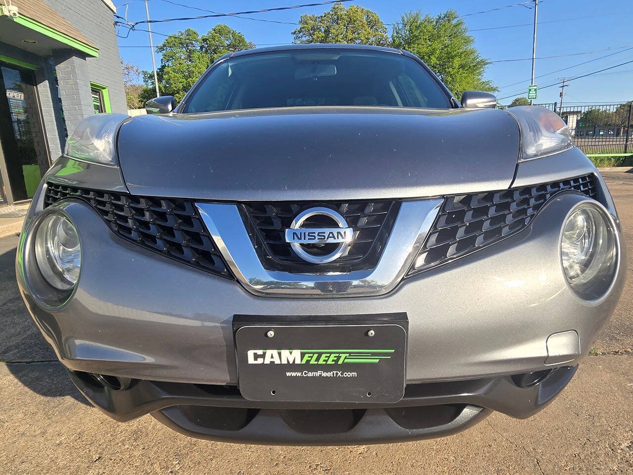 Used 2017 Nissan Juke SV w/ Technology Package FWD image 5