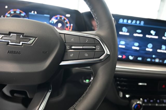 New 2026 Chevrolet Suburban Z71 w/ Comfort Package image 25