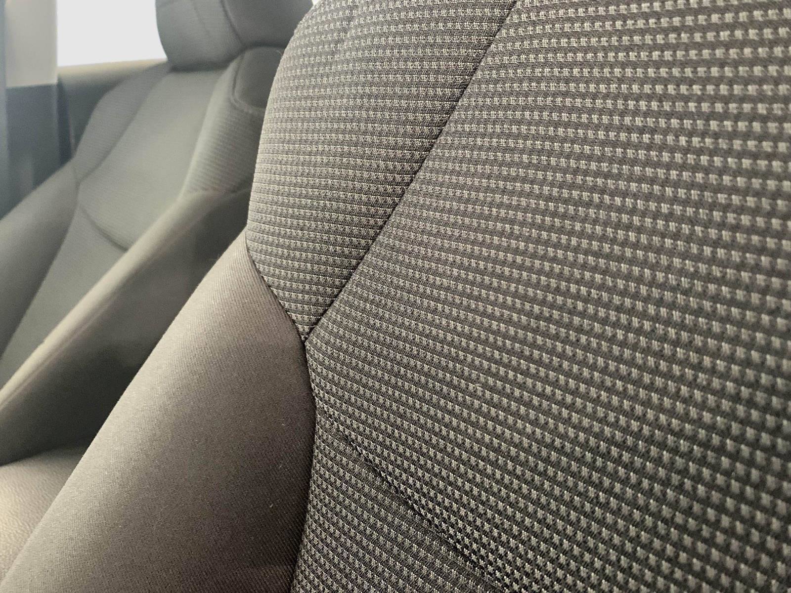 Used 2023 Toyota RAV4 LE image 33