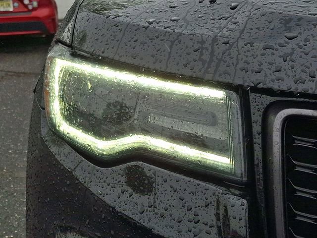 Used 2020 Jeep Grand Cherokee High Altitude AWD/4WD image 9
