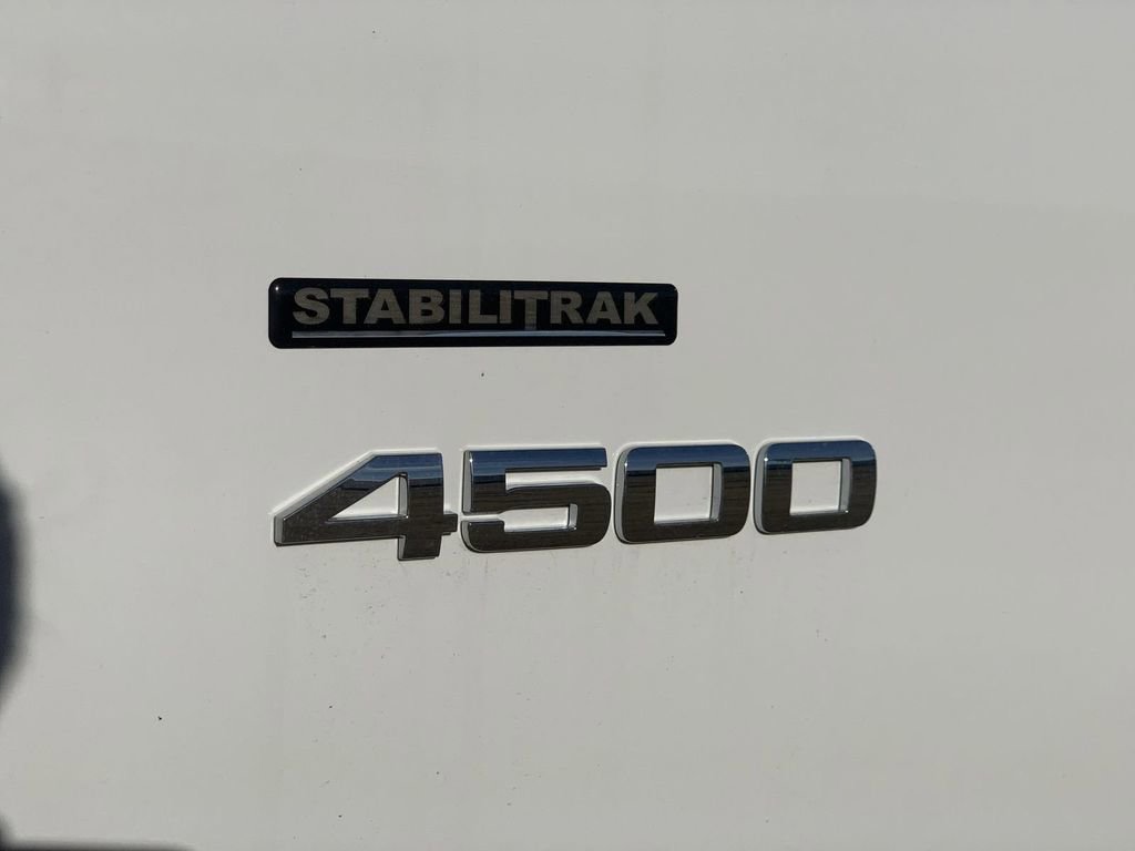 New 2025 Chevrolet Express 4500 w/ Power Convenience Package RWD image 30