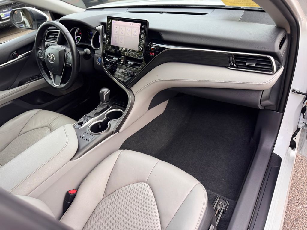 Used 2023 Toyota Camry XLE FWD image 28