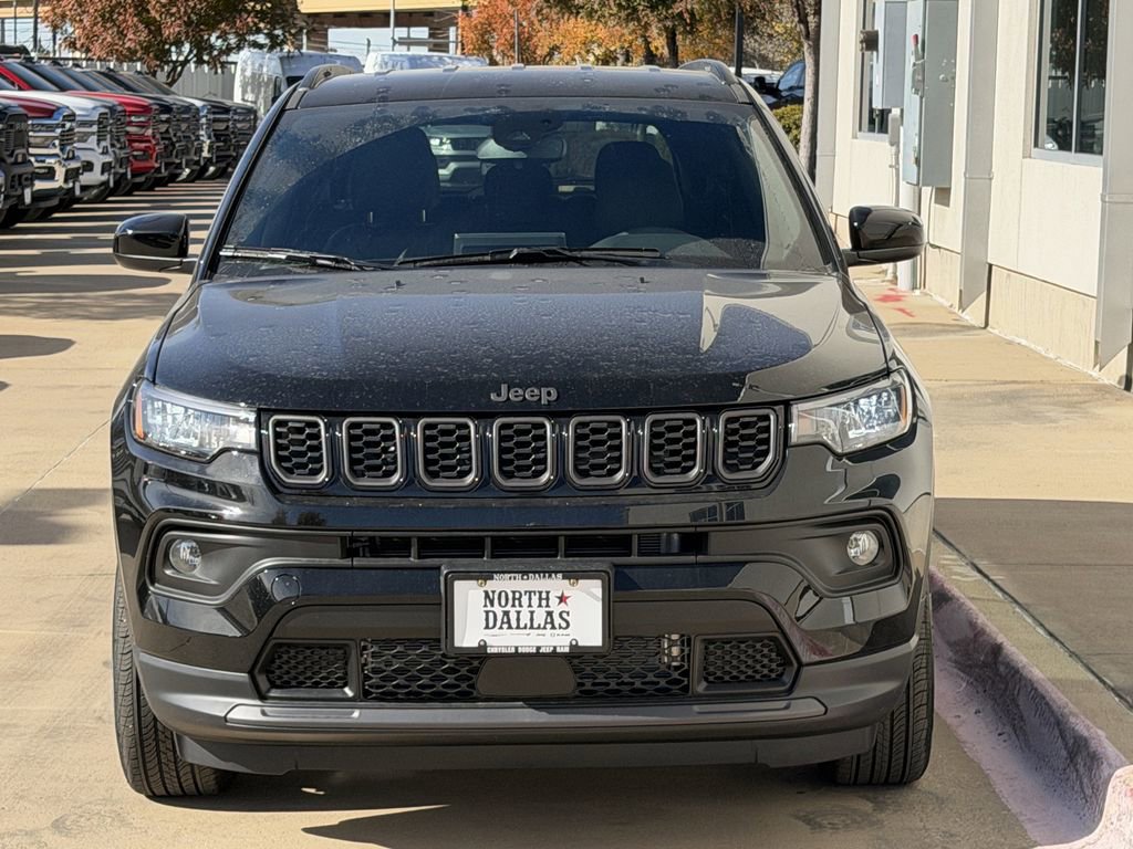 New 2026 Jeep Compass Latitude image 3