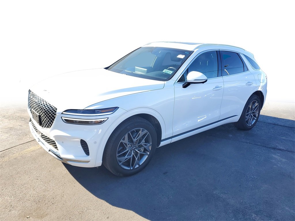 Used 2023 Genesis GV70 2.5T w/ Advanced Package image 3