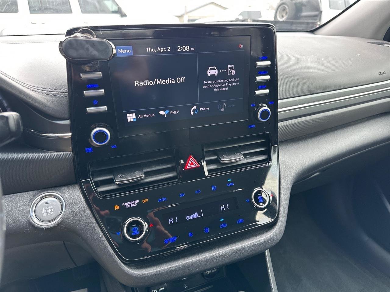 Used 2021 Hyundai Ioniq SEL FWD image 25