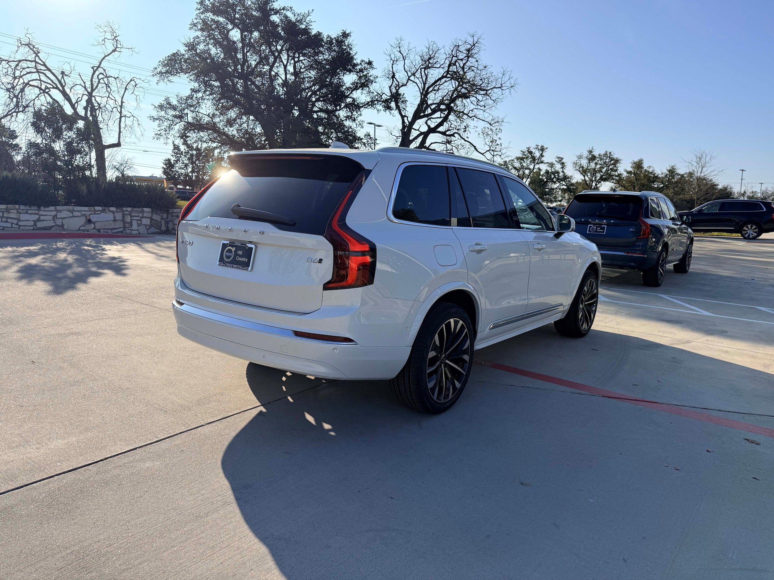 New 2026 Volvo XC90 B6 Plus w/ Protection Package Premier AWD/4WD image 5