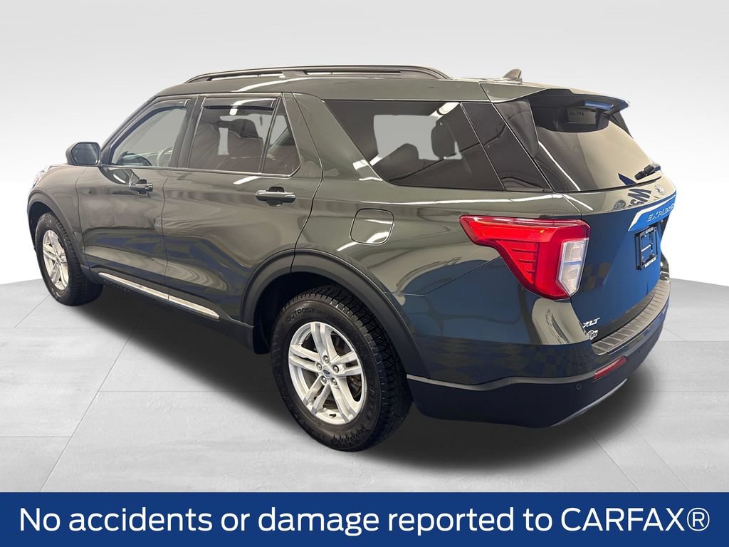 Certified 2022 Ford Explorer XLT w/ Equipment Group 202A AWD/4WD image 3