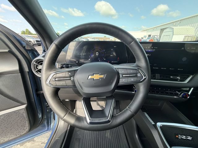 Certified 2025 Chevrolet Equinox LT w/ Convenience Package II AWD/4WD image 13