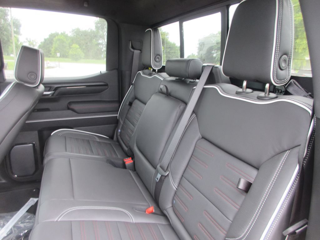 New 2026 GMC Sierra 1500 AT4X AWD/4WD image 13