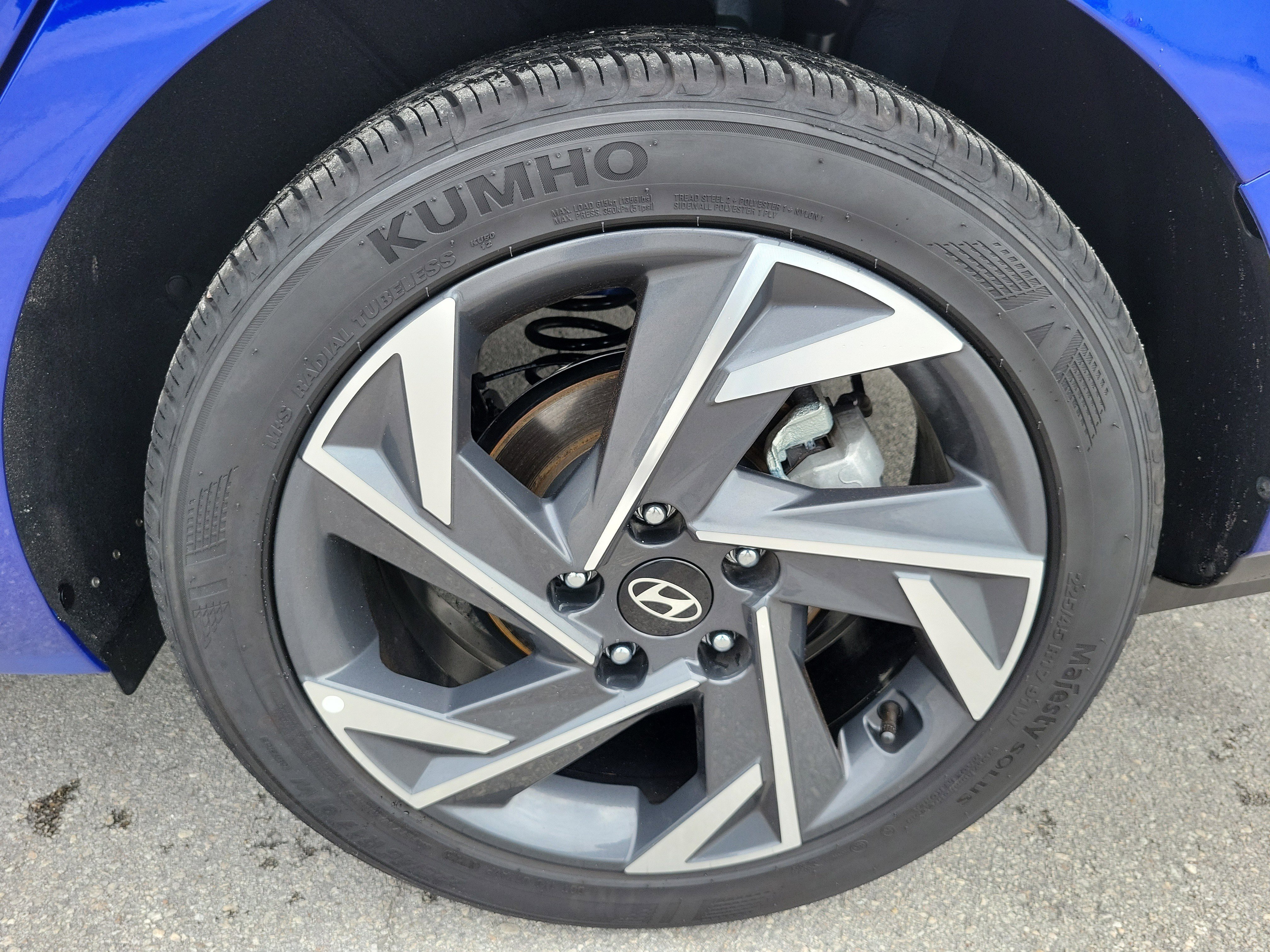 Used 2025 Hyundai Elantra Sport FWD image 27
