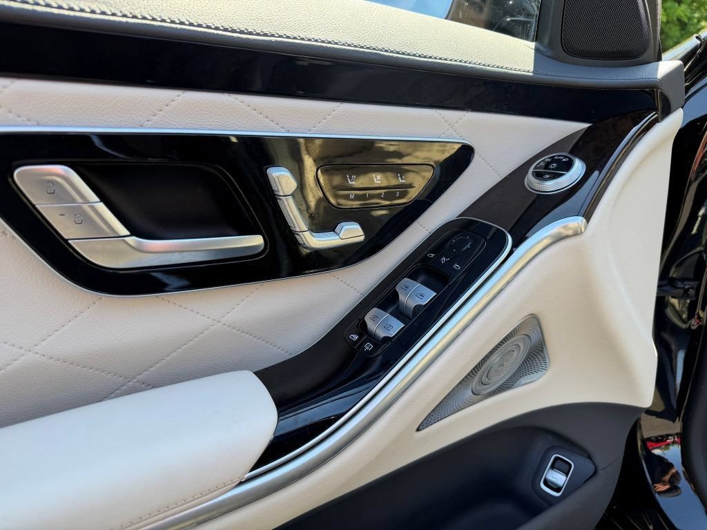 Used 2023 Mercedes-Benz S 580 4MATIC Sedan image 10