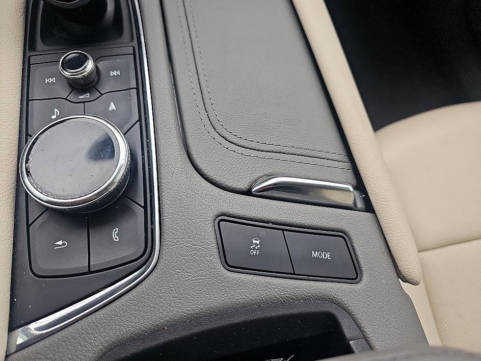 Used 2020 Cadillac XT6 Premium Luxury image 25