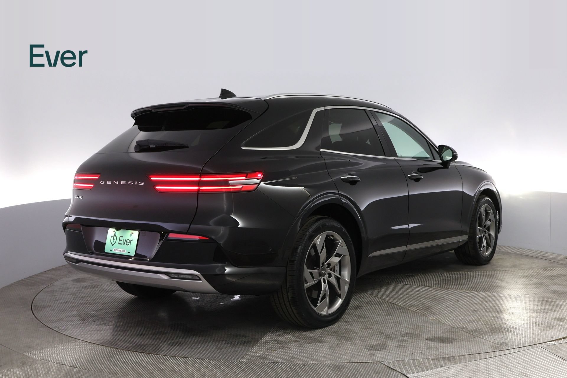 Used 2023 Genesis Electrified GV70 AWD/4WD image 3