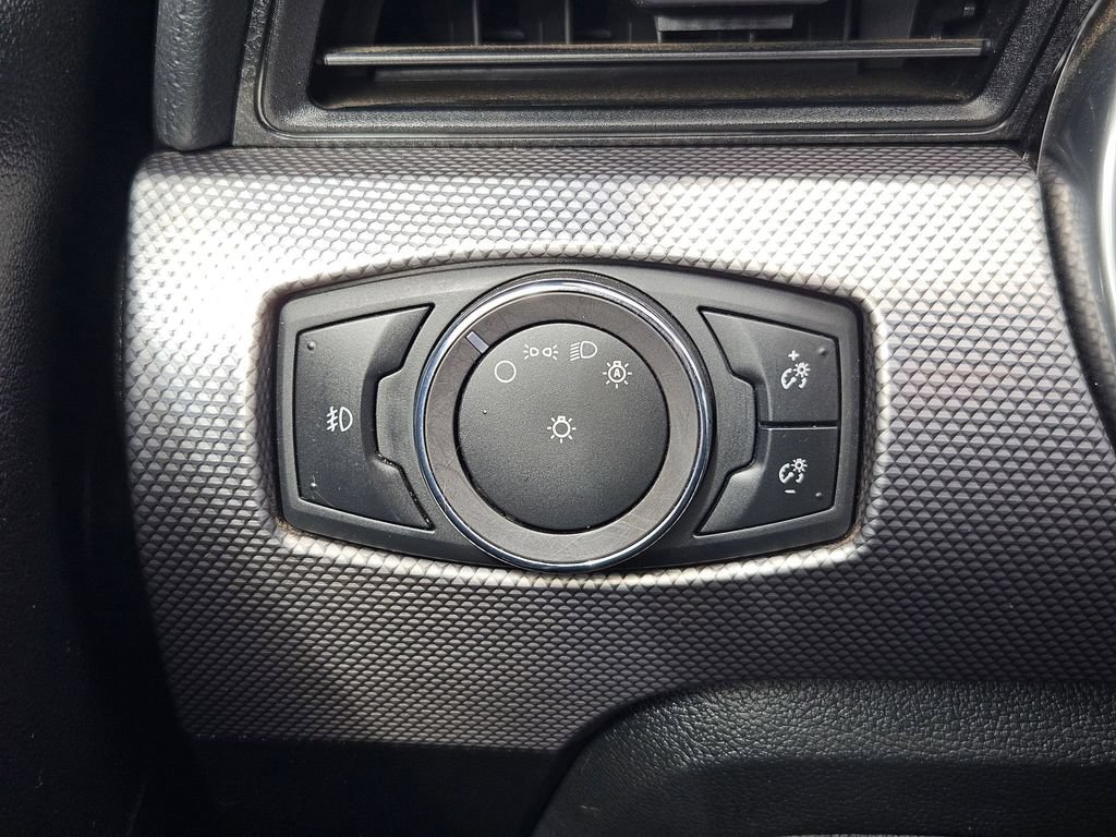 Used 2018 Ford Mustang GT RWD image 18