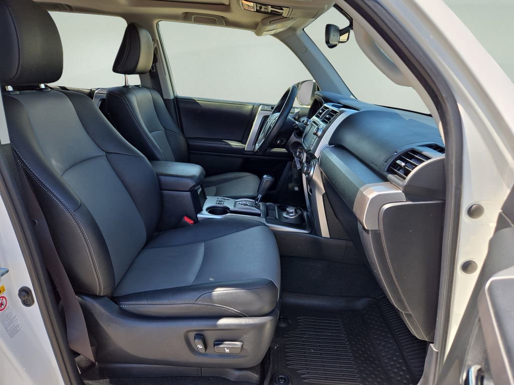 Used 2019 Toyota 4Runner SR5 Premium AWD/4WD image 19