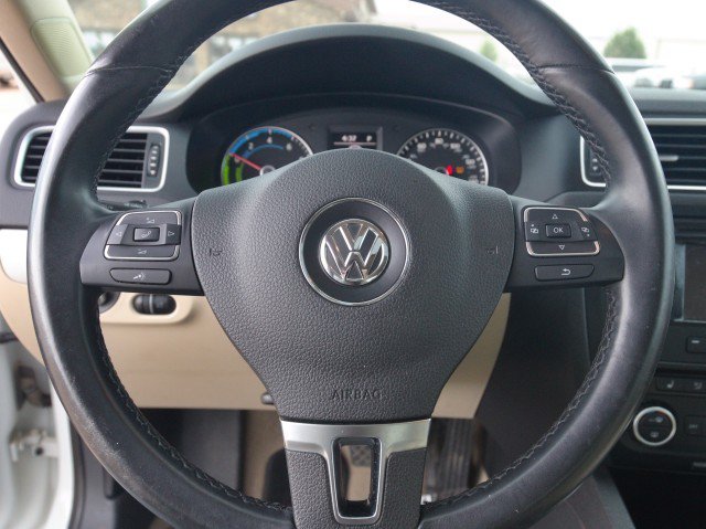 Used 2013 Volkswagen Jetta SEL FWD image 18