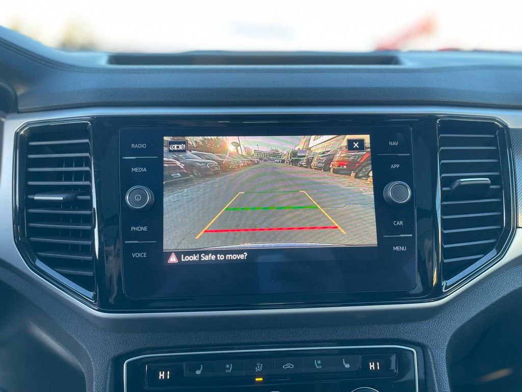 Used 2022 Volkswagen Atlas SEL Premium image 15