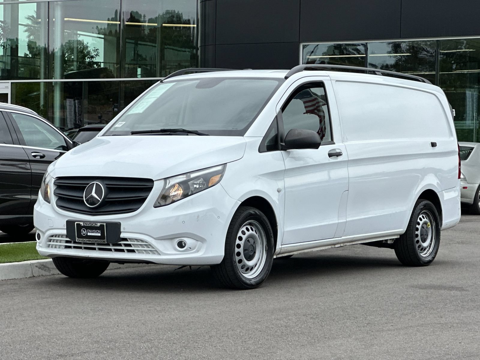 Used 2022 Mercedes-Benz Metris image 7