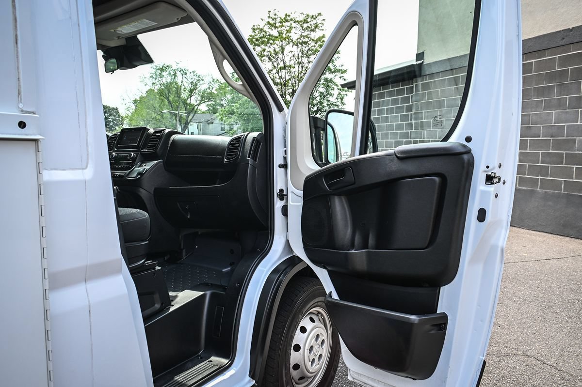 Used 2022 RAM ProMaster 3500 w/ Convenience Group FWD image 18