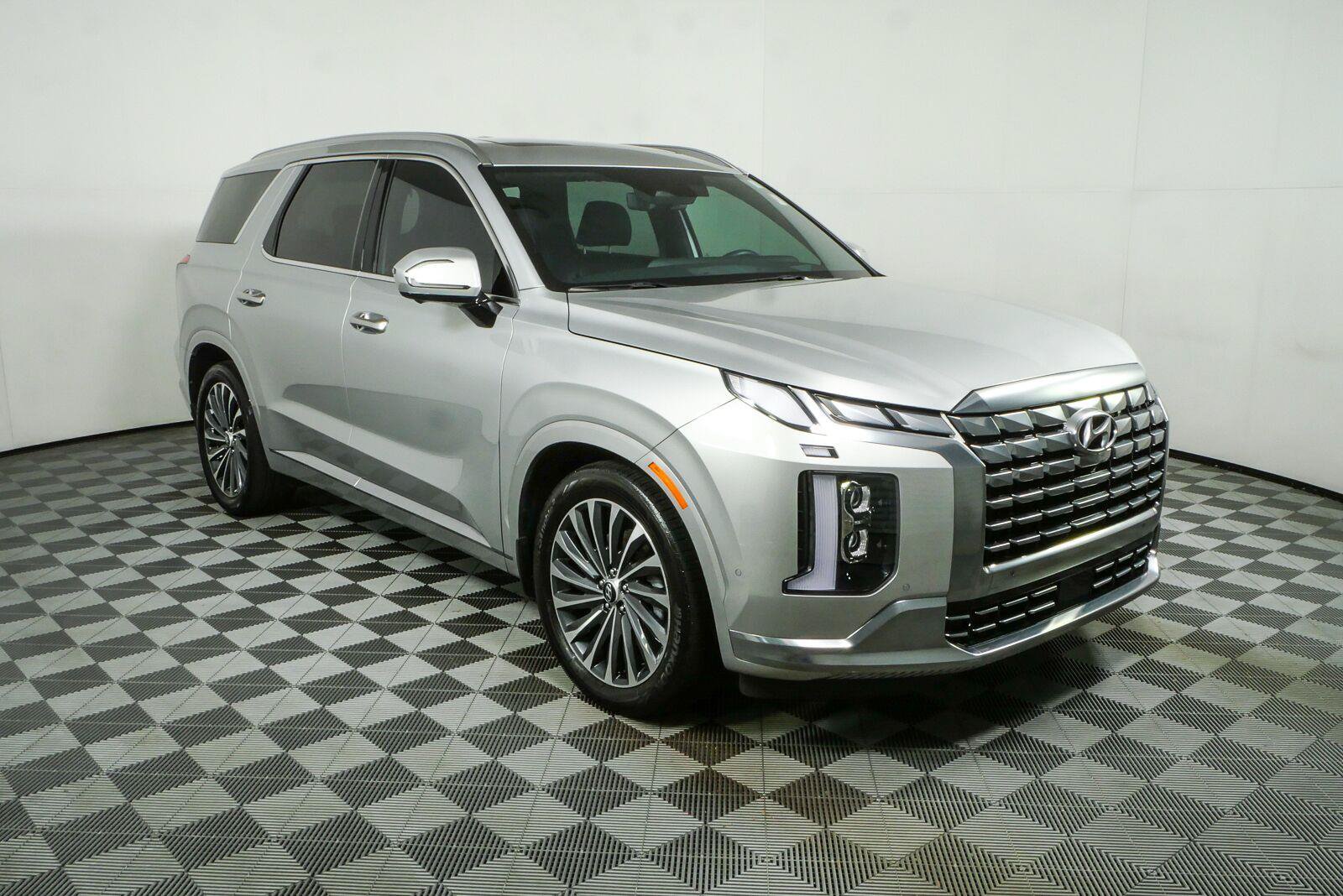 Used 2024 Hyundai Palisade Calligraphy AWD/4WD video 1