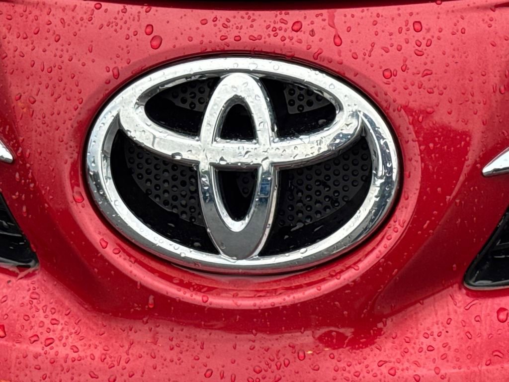 Used 2015 Toyota RAV4 Limited w/ Technology Package AWD/4WD image 16