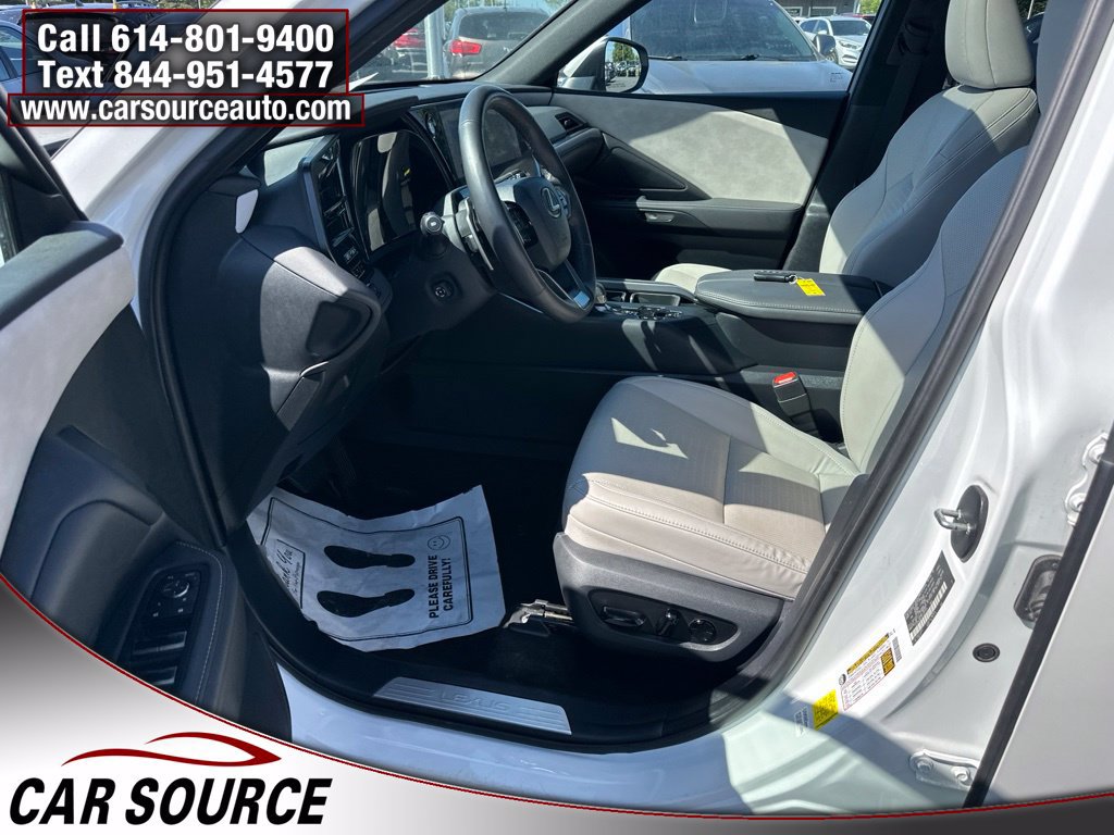 Used 2024 Lexus TX 350 AWD image 12