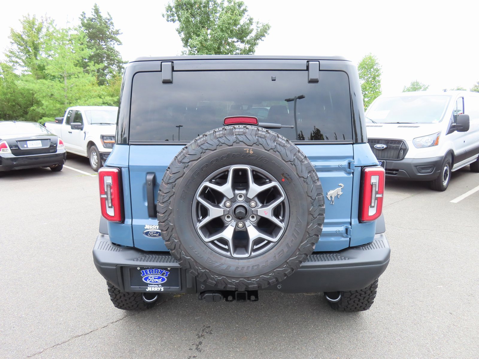 New 2025 Ford Bronco Badlands image 5