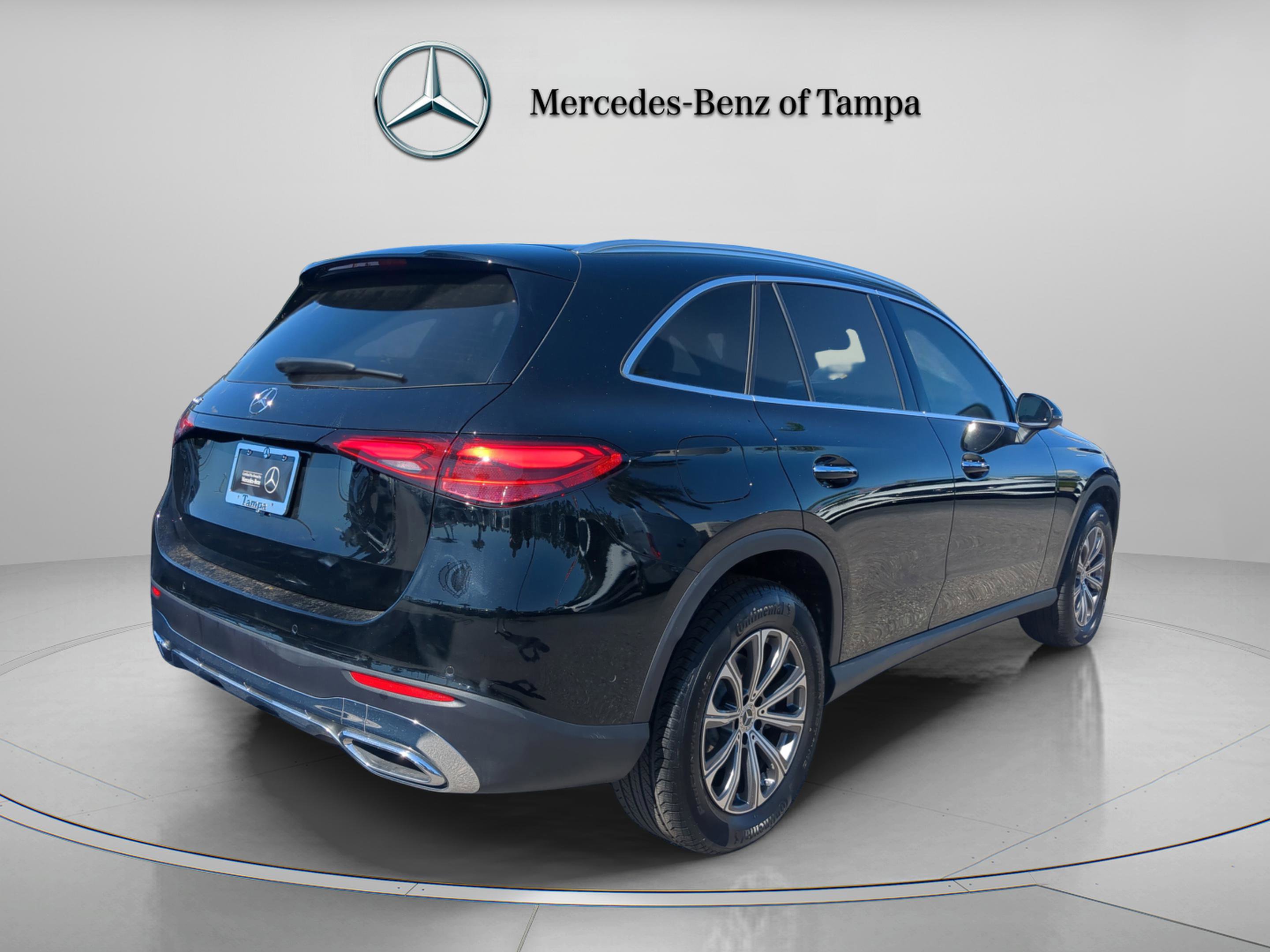 Certified 2025 Mercedes-Benz GLC 300 image 3