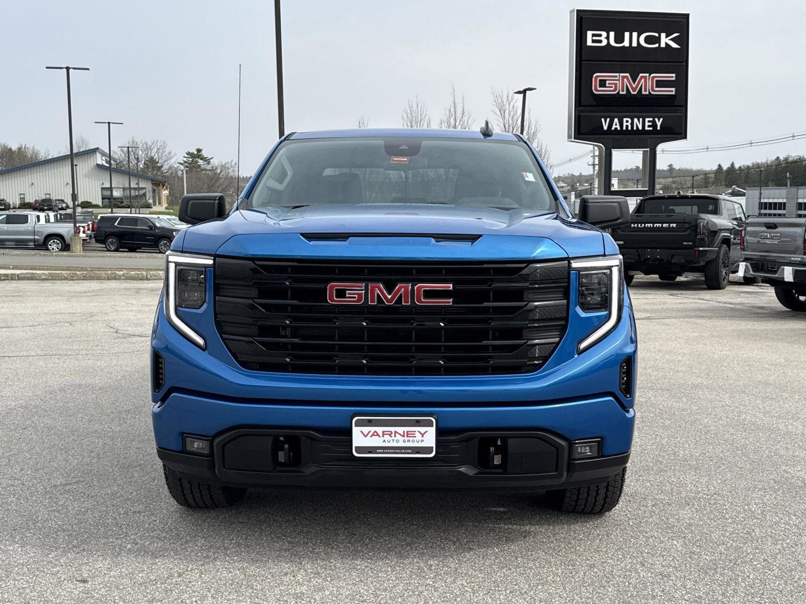 Used 2023 GMC Sierra 1500 Elevation w/ X31 Off-Road Package AWD/4WD image 2