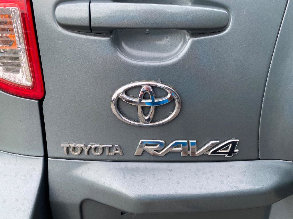 Used 2006 Toyota RAV4 2WD image 35