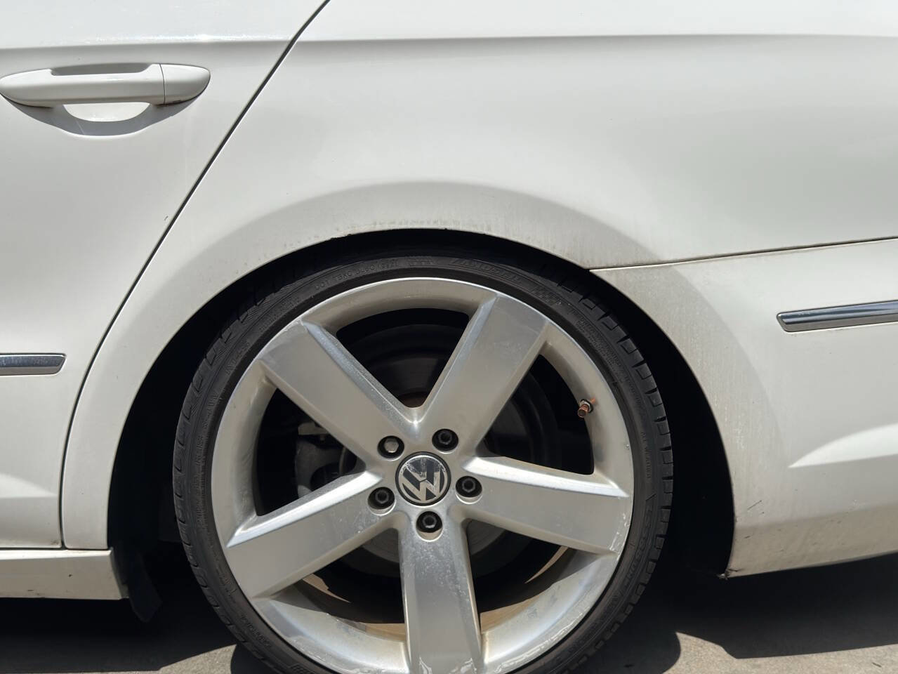 Used 2012 Volkswagen CC Lux Limited FWD image 17