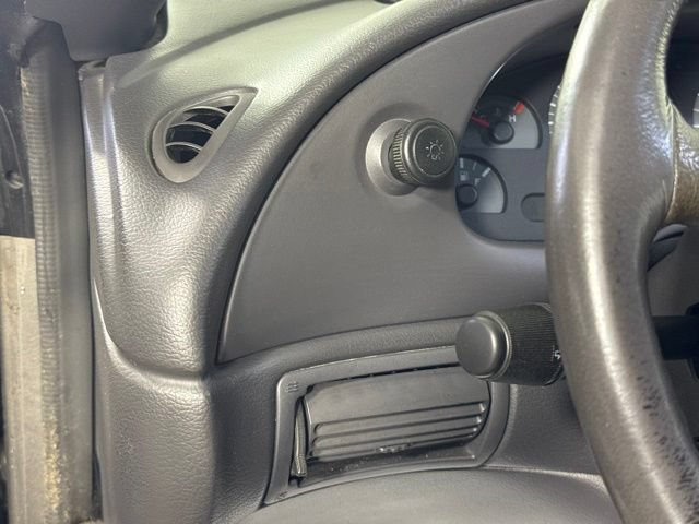 Used 2001 Ford Mustang GT RWD image 17