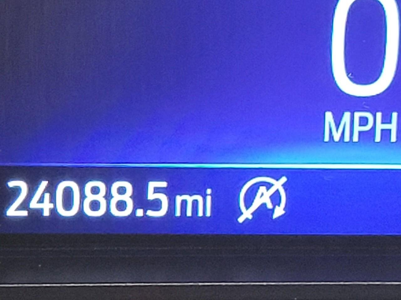 Used 2023 Ford Explorer XLT w/ Class IV Trailer Tow Package image 3